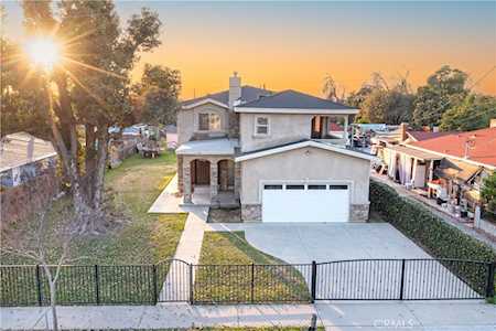 Certified real estate appraiser in Inland South County home valuation.