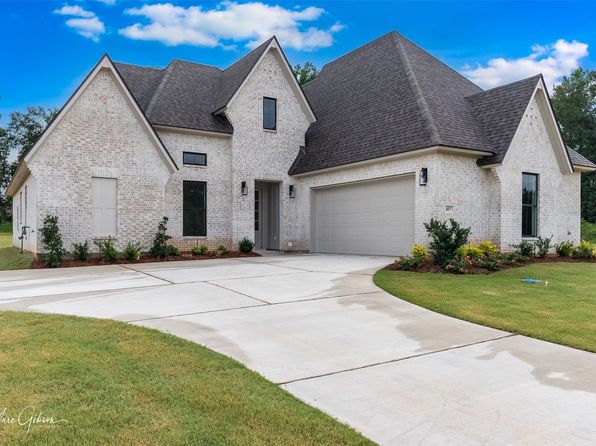 Certified real estate appraiser in Riverside County home and estate valuation.